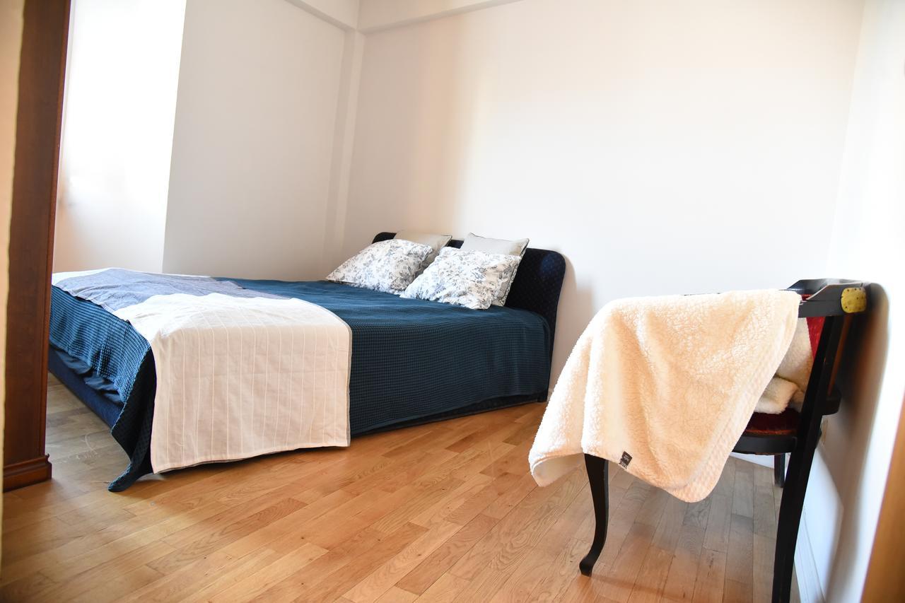 3 Bedroom Home With Parking Garage In The Heart Of סקופיה מראה חיצוני תמונה
